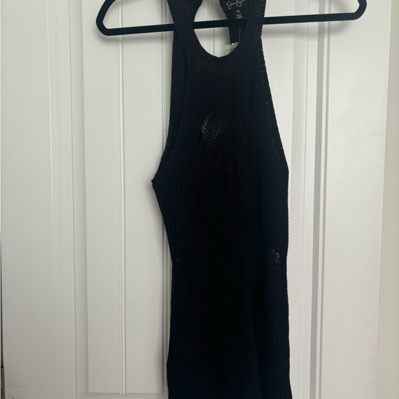 Crochet halter top - Picture 4 of 4